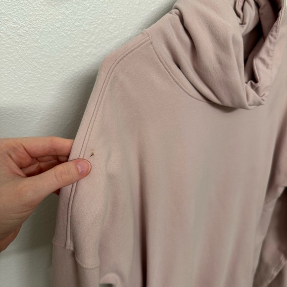 LULULEMON - TURTLENECK PULLOVER W/ POCKETS - Picture 3 of 10